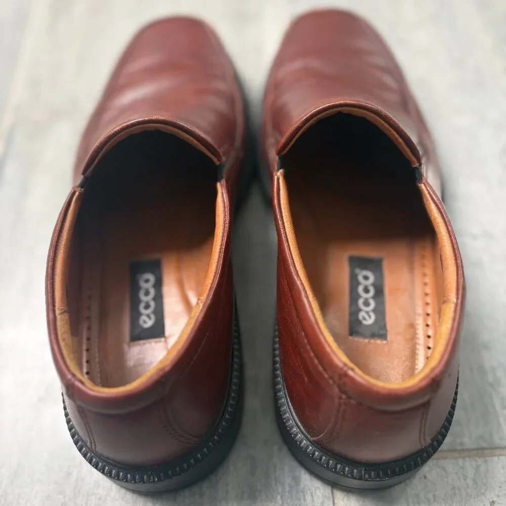 Ecco Leather Slip-On Loafers Light Brown Dress Casual Shoes Size EU 43/US 9-9.5